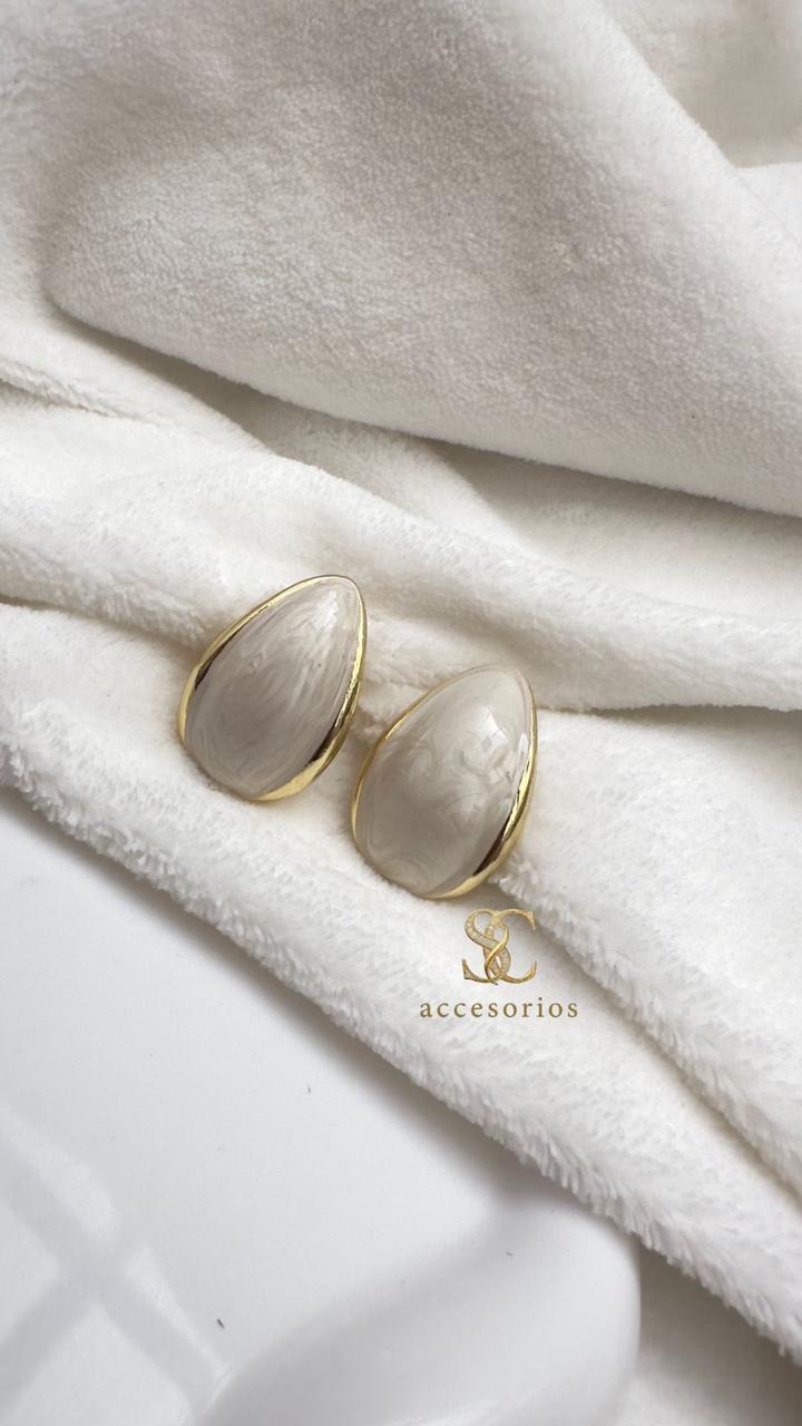 Aretes lágrima de cuarzo