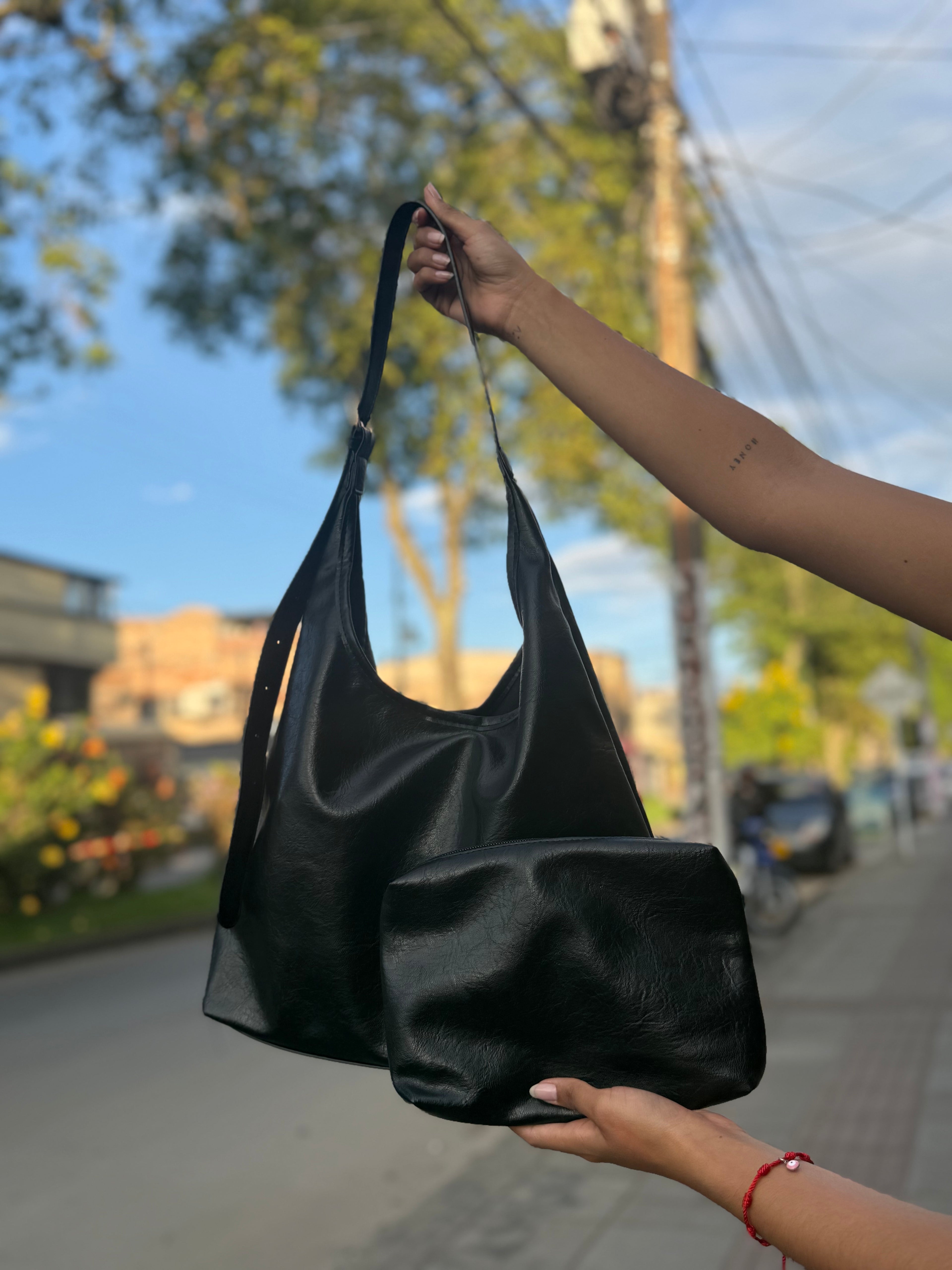 Bolso Tote y cartera